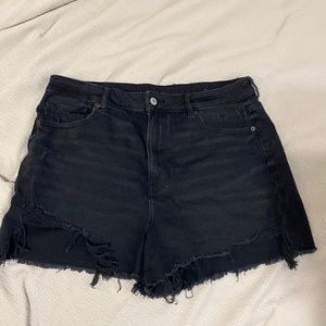 American Eagle black jean shorts 16